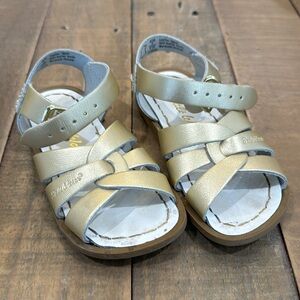 Salt Water Sandals Size 7